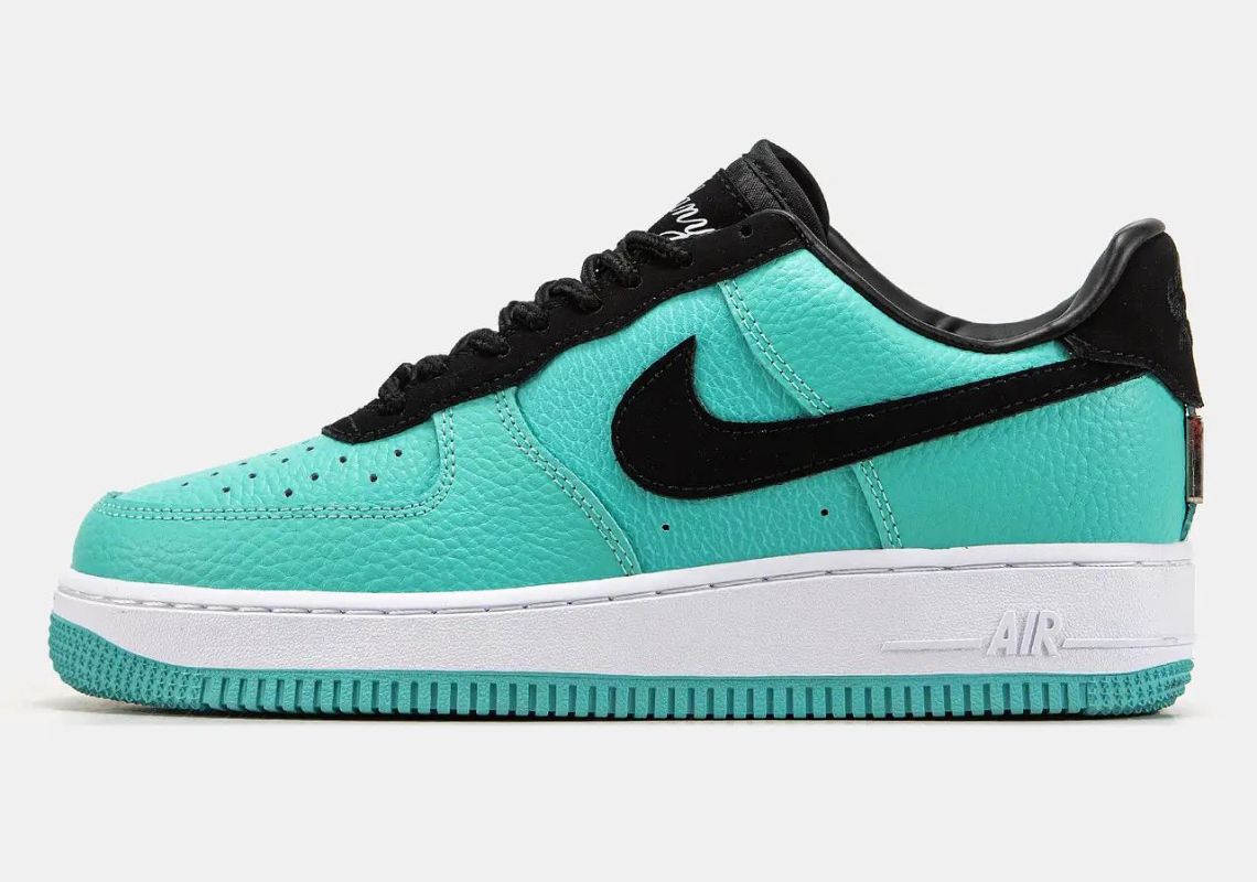 Nike X Tiffany & Co. Air Force 1 Low ' Friends & Family ' (1837)