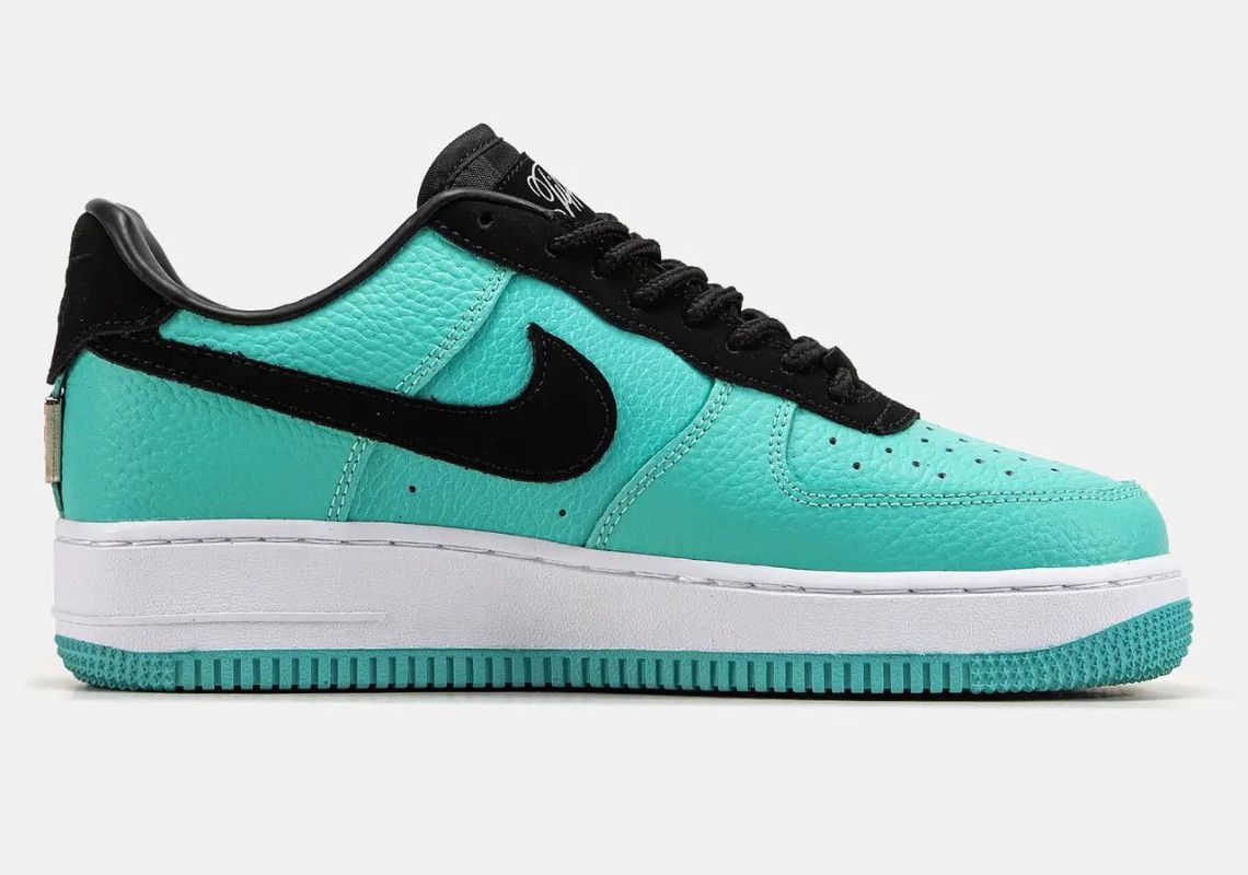 Nike X Tiffany & Co. Air Force 1 Low ' Friends & Family ' (1837)