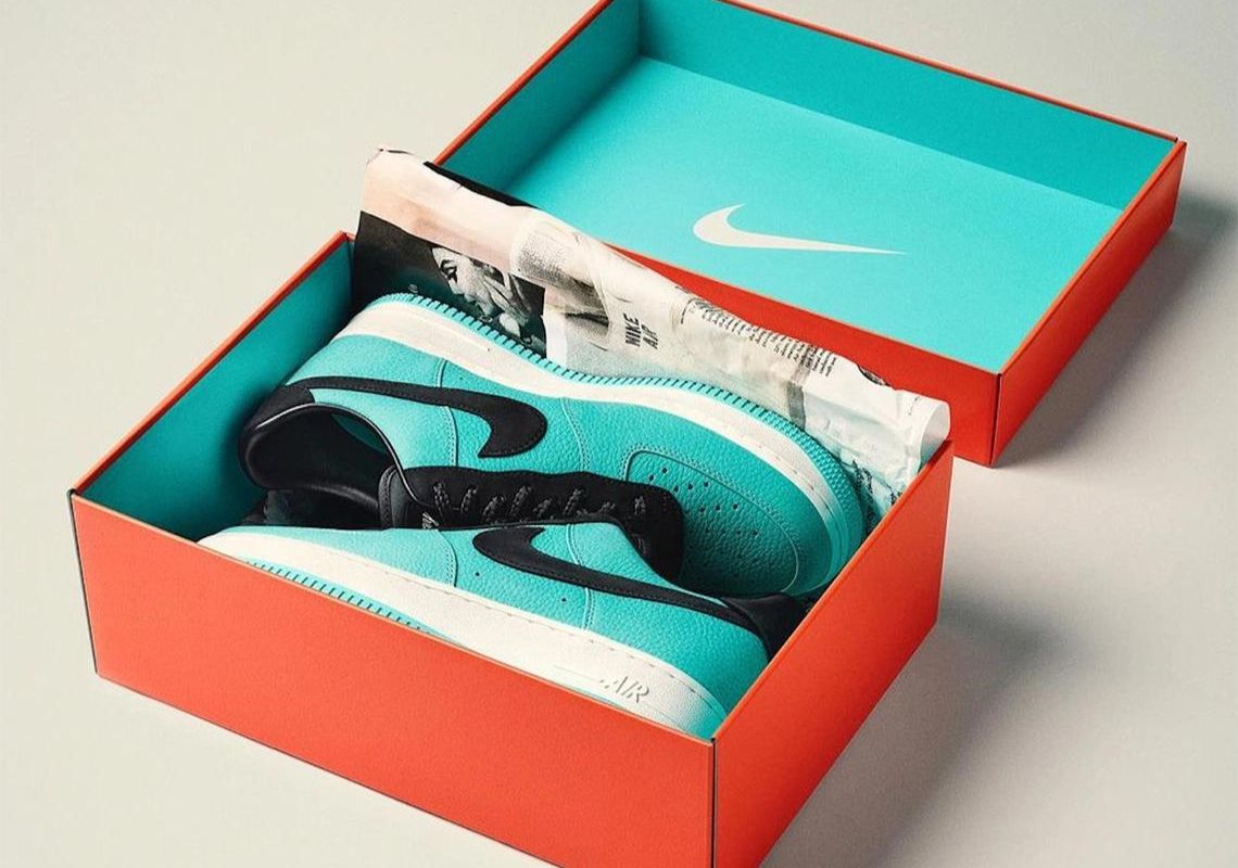 Nike X Tiffany & Co. Air Force 1 Low ' Friends & Family ' (1837)