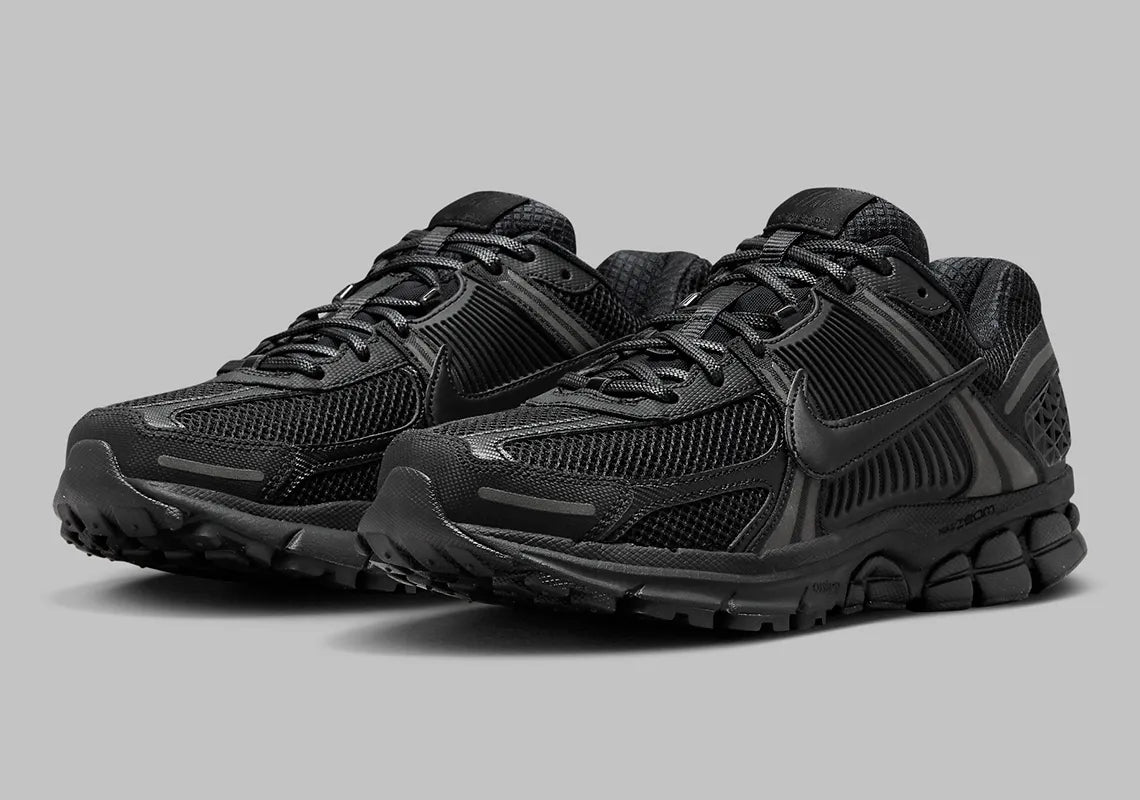 Nike Zoom Vomero 5 ' Triple Black ' (2023)